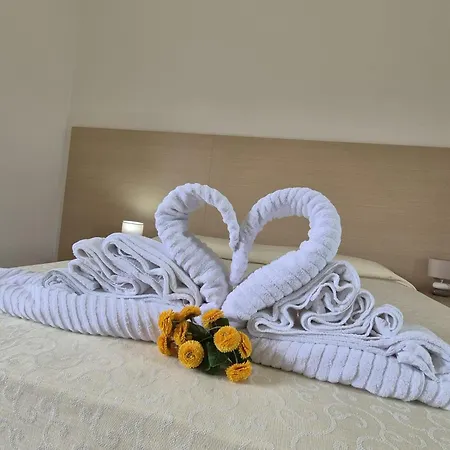 Athena Mare Hotel 2*